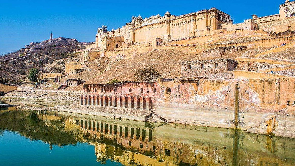 Exciting Jaipur Udaipur Family Tour Package