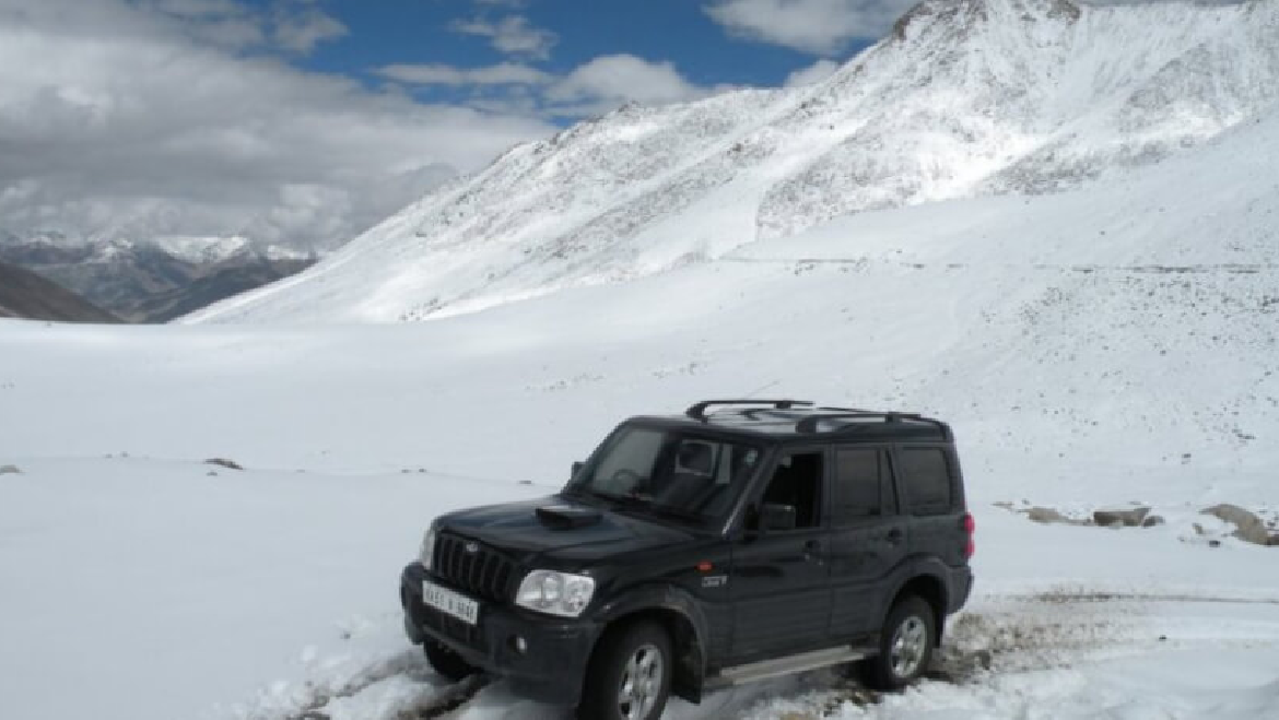 Nubra Valley Jeep Safari Tour