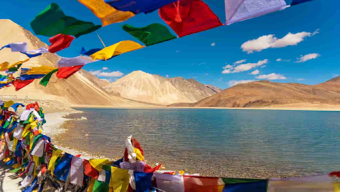 Lovely Ladakh Tour Package 