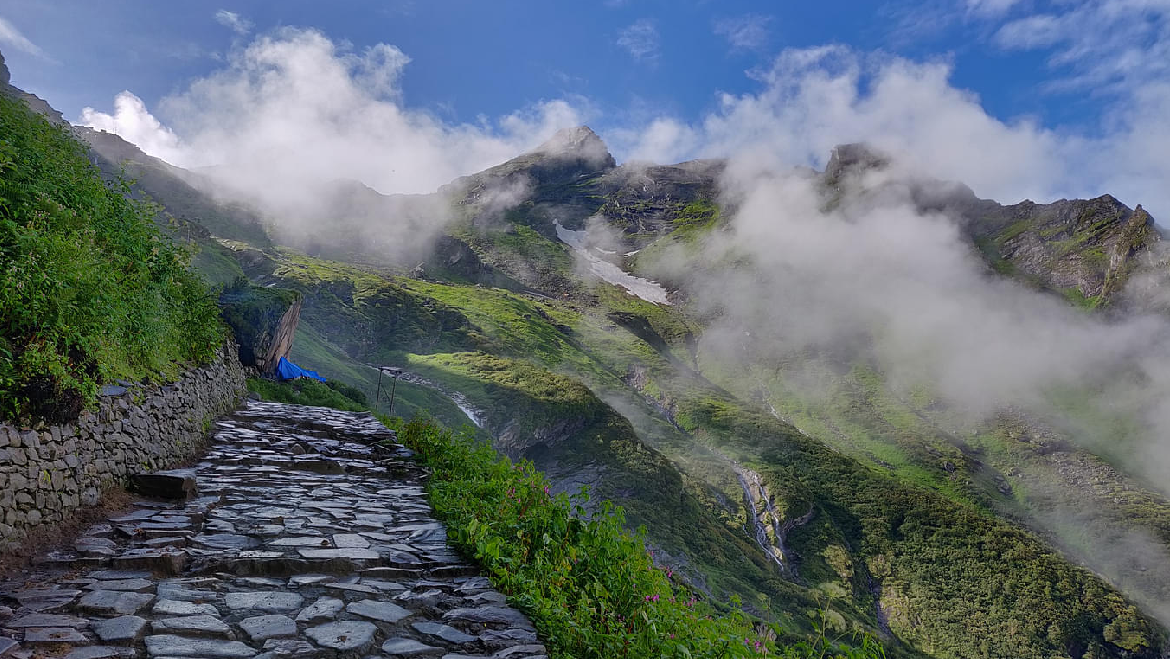 Valley of Flower Trek